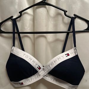 Tommy Hilfiger navy blue bra 34C preowned